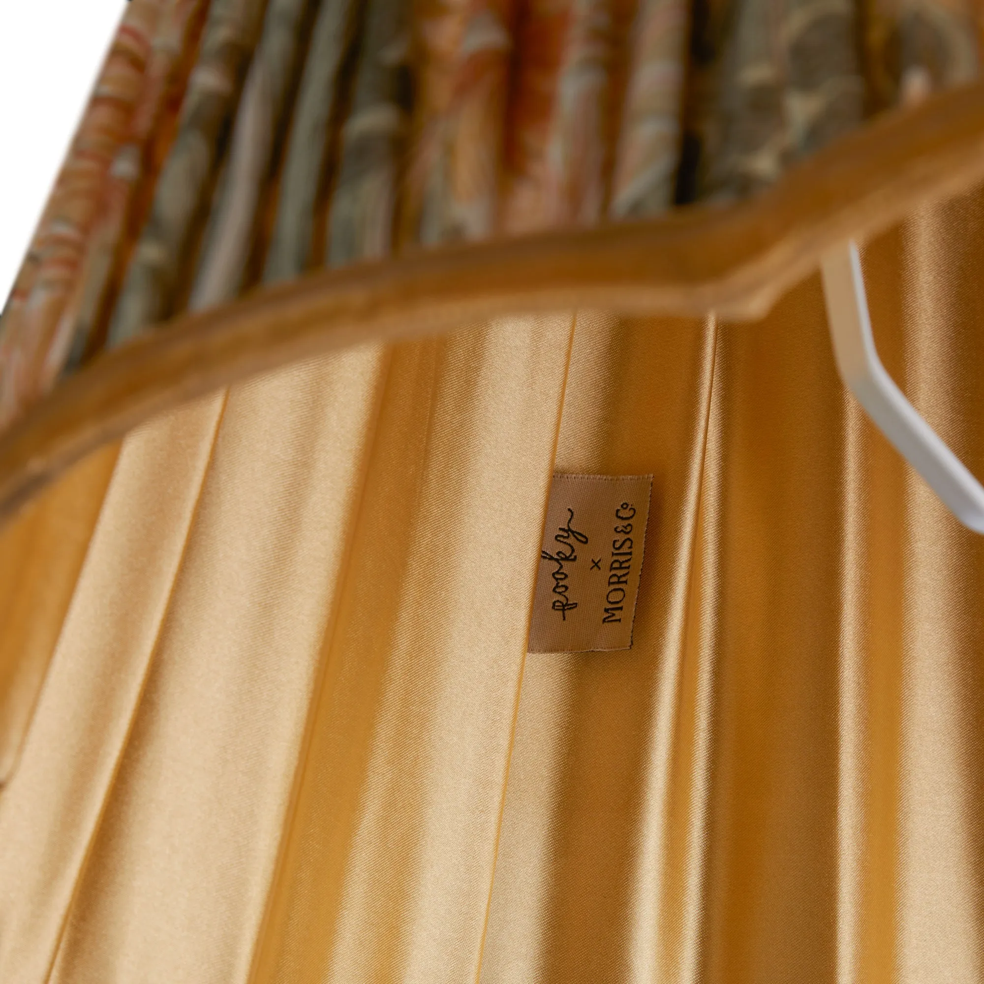 25cm scalloped tall tapered shade in bayleaf & manilla silk Pimpernel by Morris & Co.
