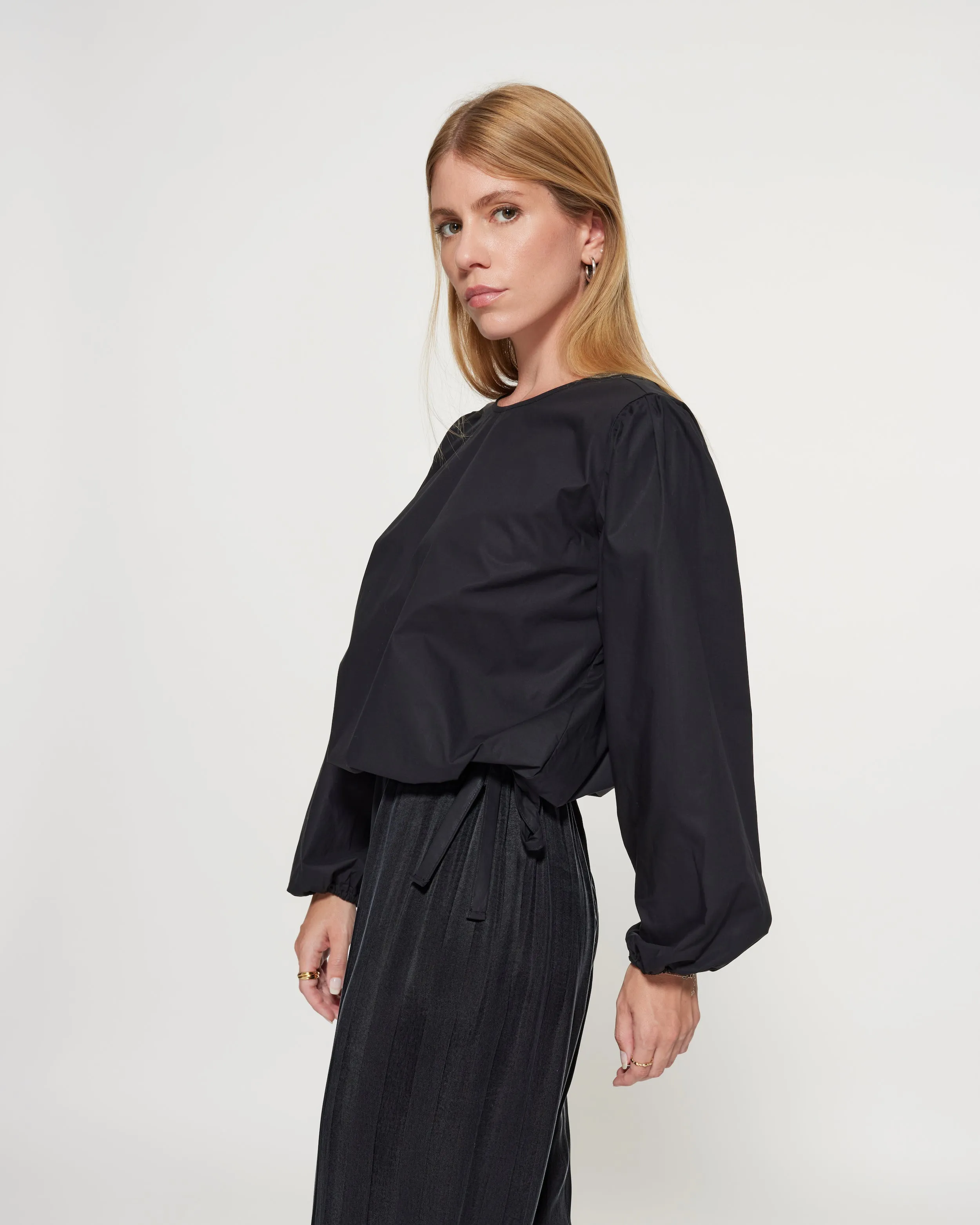 Anna Puffed Longsleeve Top Black