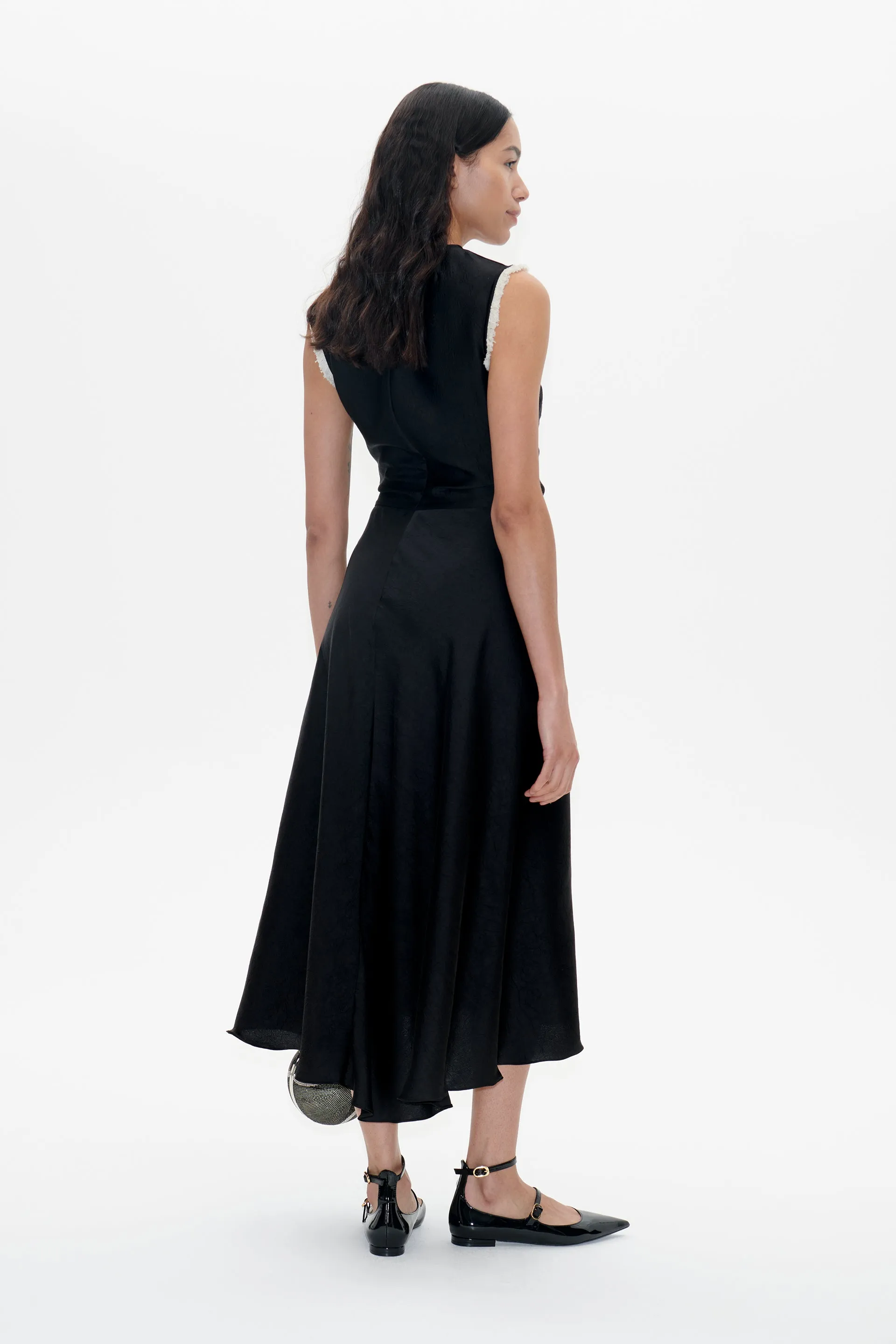 ATINA | Black