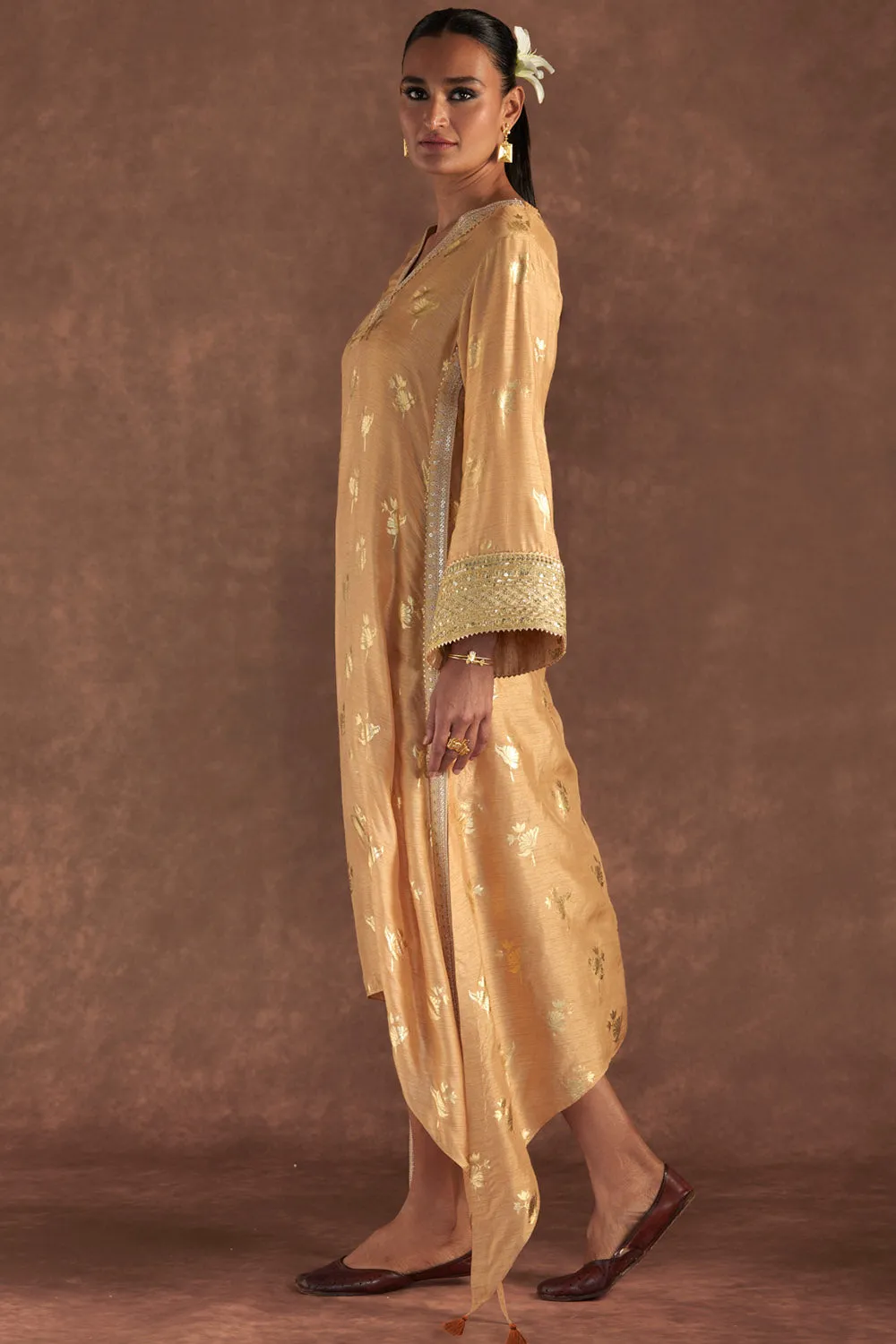 Beige Irisbud Kaftan