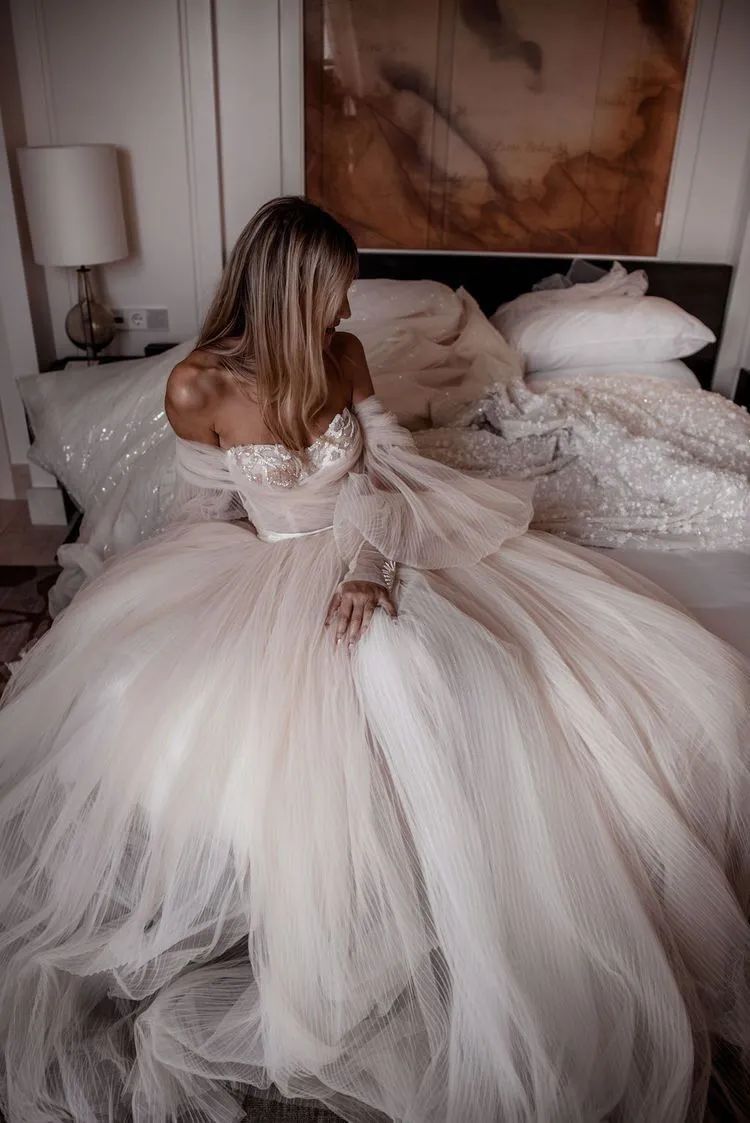 Blushing Pink Long Wedding Dresses Off-the-shoulder Long Sleeve Wedding Gowns SEW001