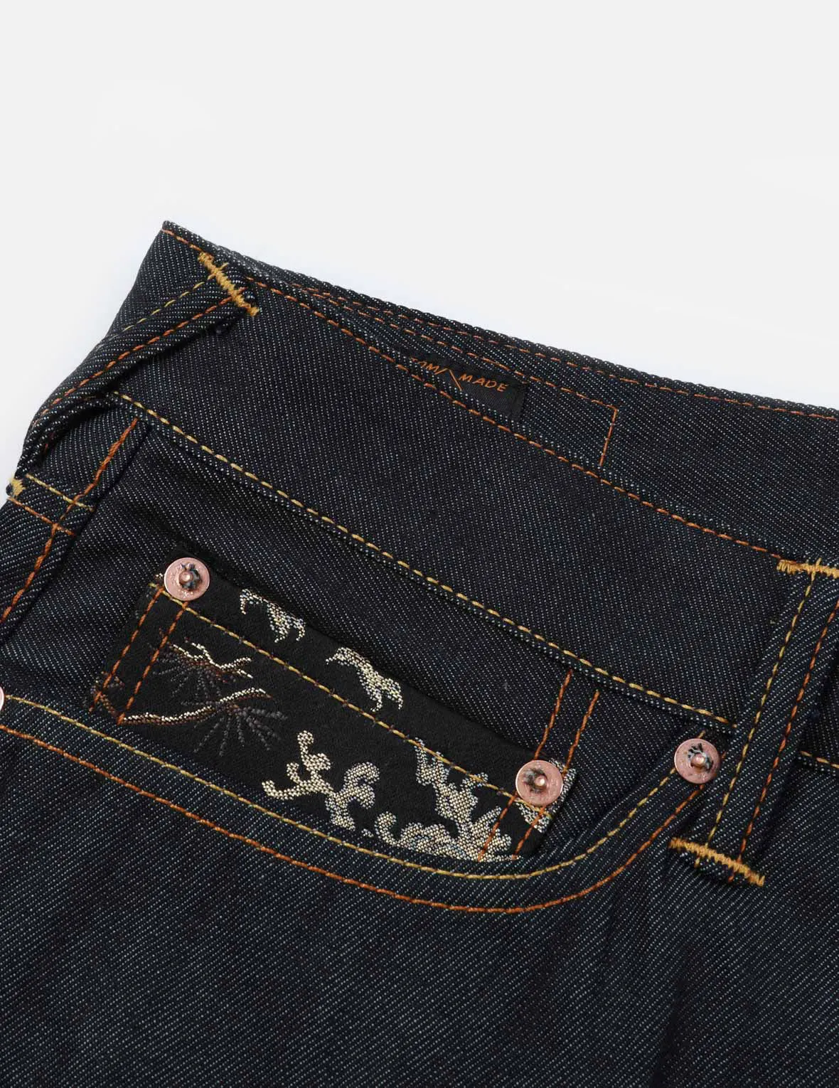 Certainly! Heres an optimized title for the product:

Brocade Daicock Insert Multi-Pocket Carrot Fit Jeans - Style #2017 for a Trendy Look