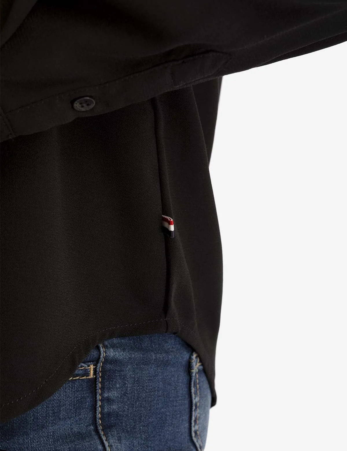 CHEST POCKET PLEATED FRONT TOP
