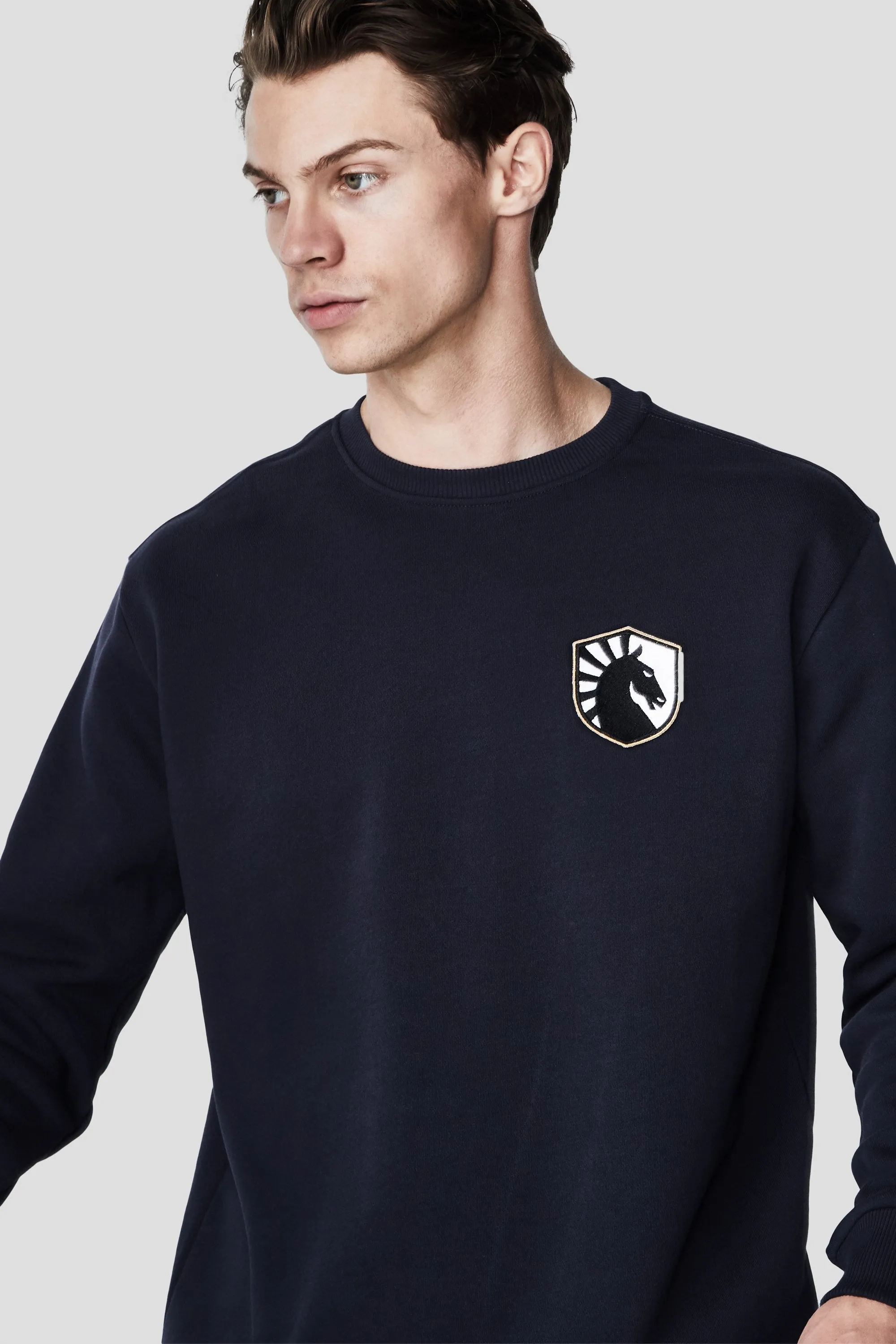 CITY CREWNECK SWEATSHIRT