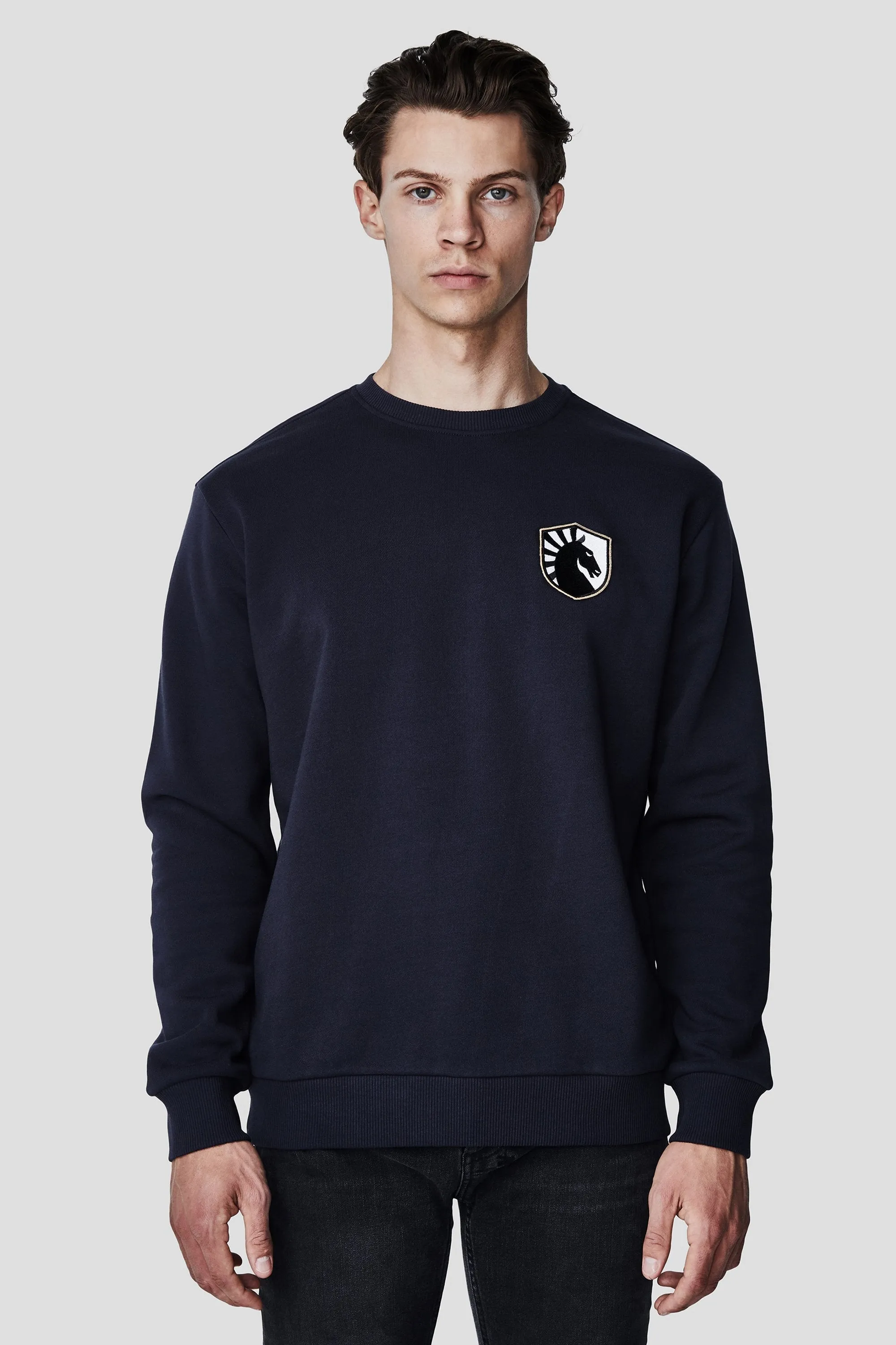 CITY CREWNECK SWEATSHIRT