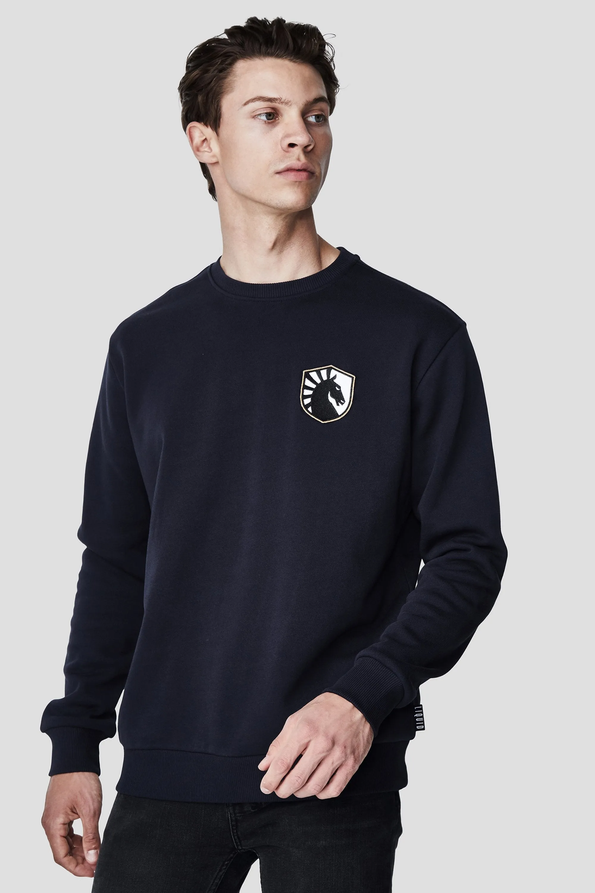 CITY CREWNECK SWEATSHIRT