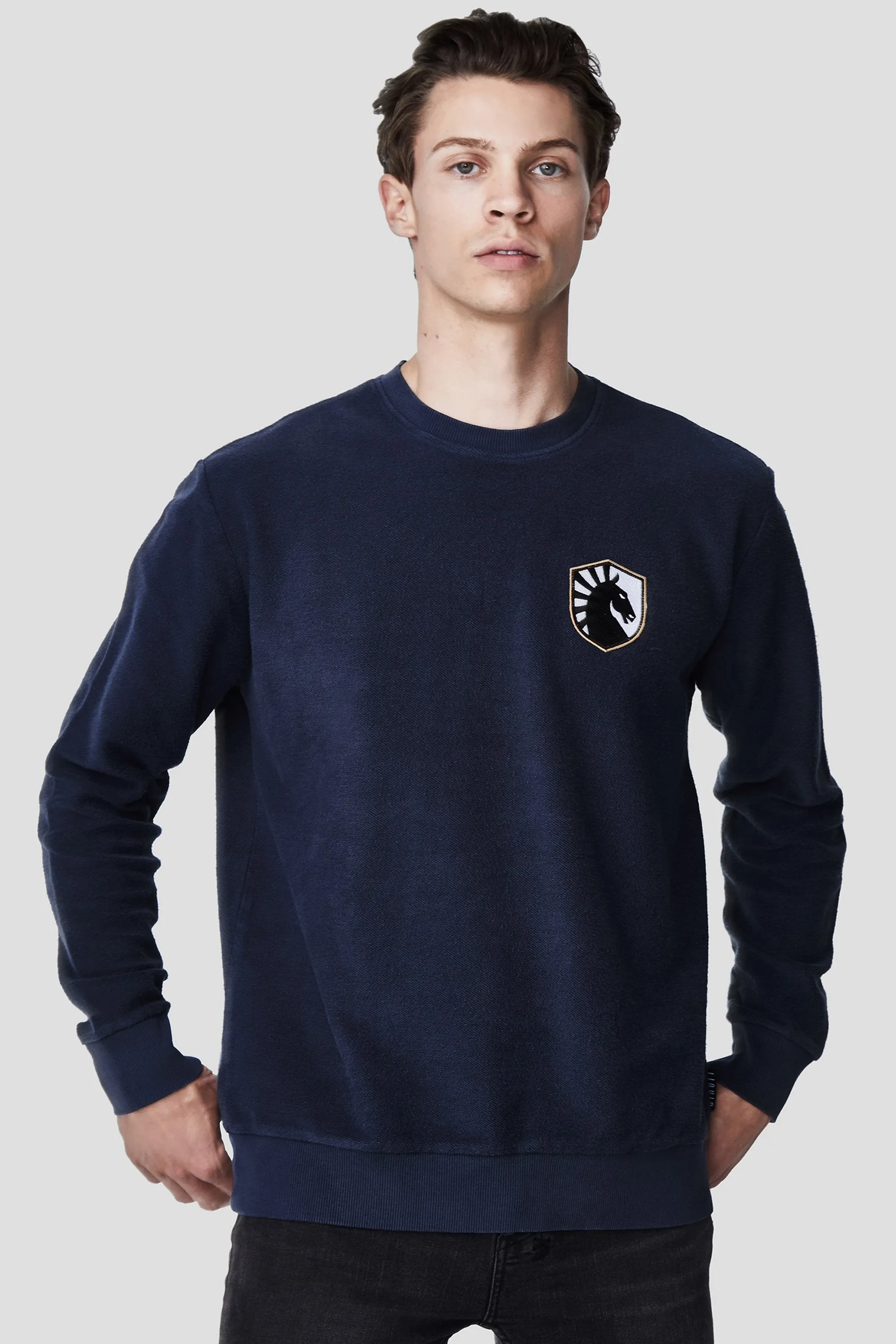 CITY CREWNECK SWEATSHIRT