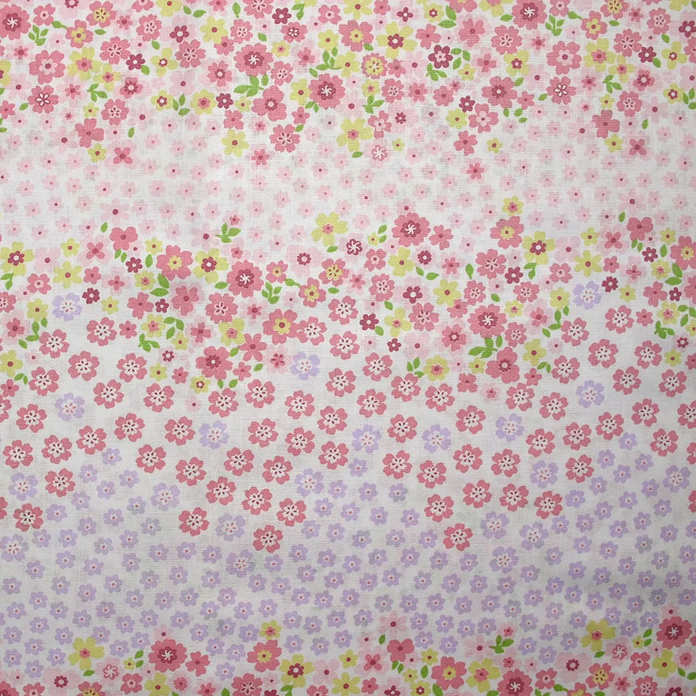 Coton imprimé fleurs Adèle rose fond blanc