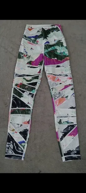 CR1857 Lululemon Mix Bundle - 35 Pcs
