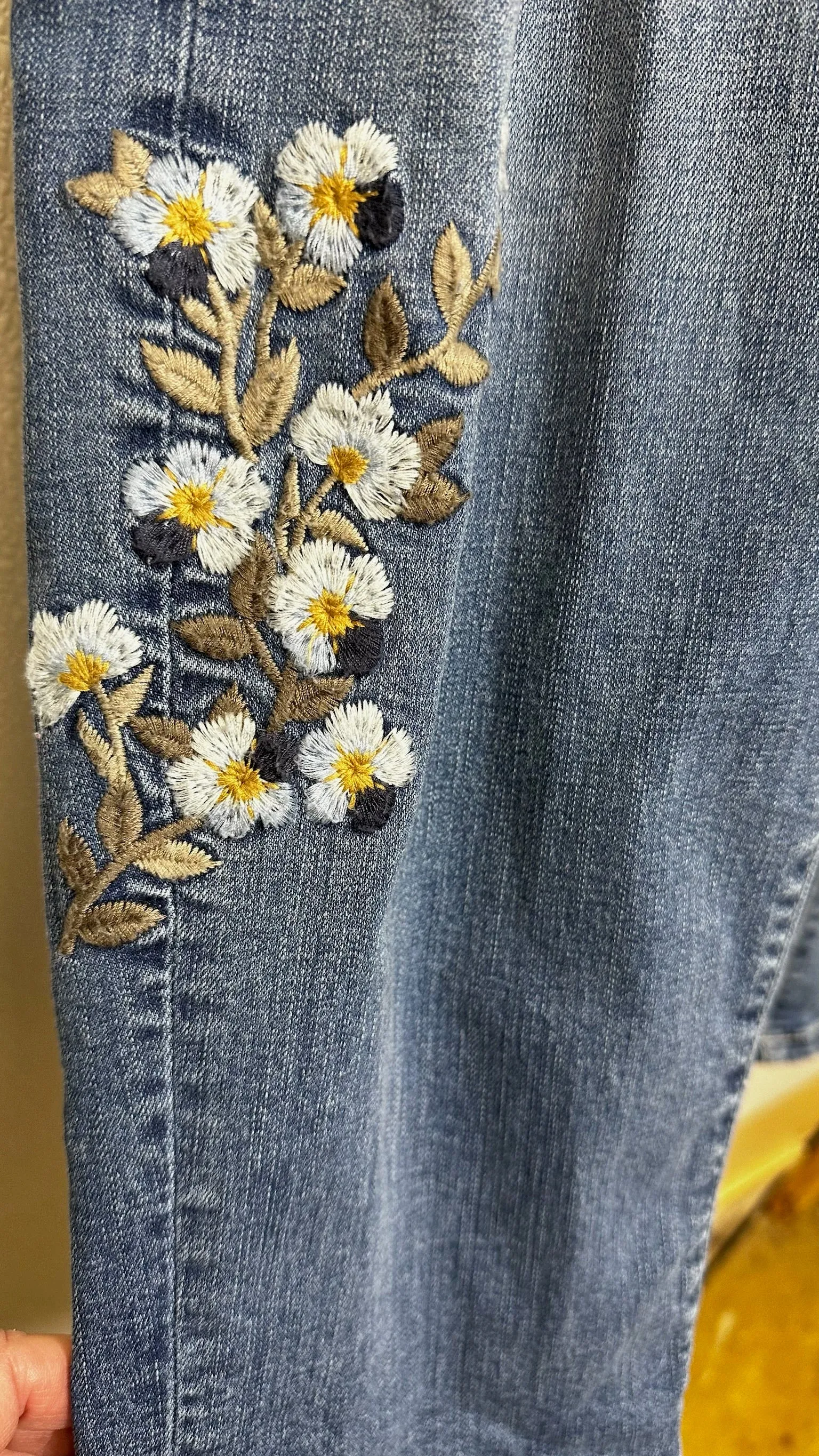 Denim Jeans Boot Cut Torrid, Size 18