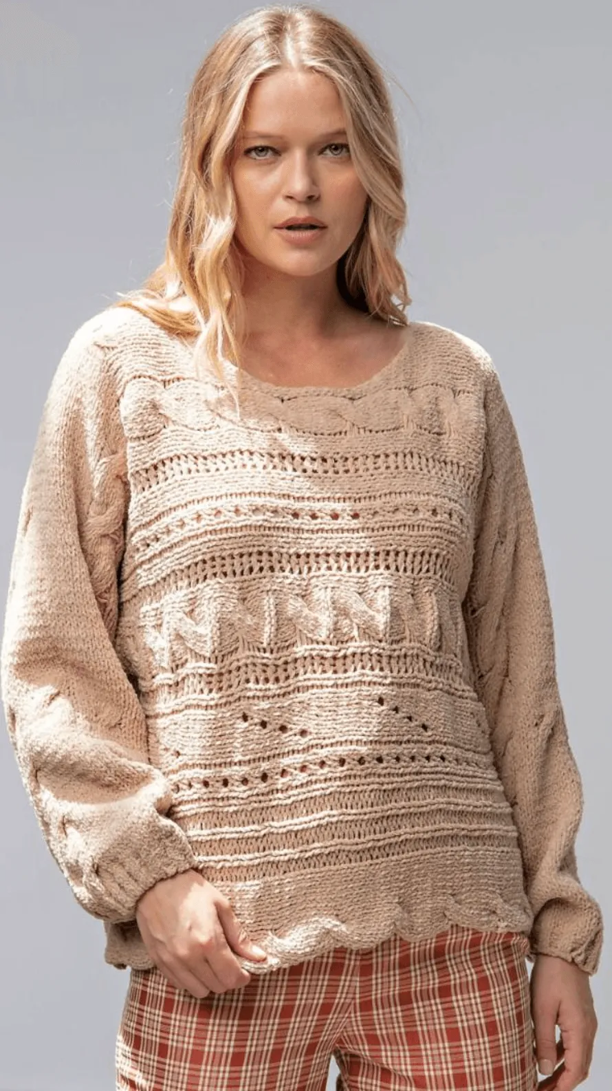 Easel Textured Aran Knit Pullover Long Sleeve Sweater