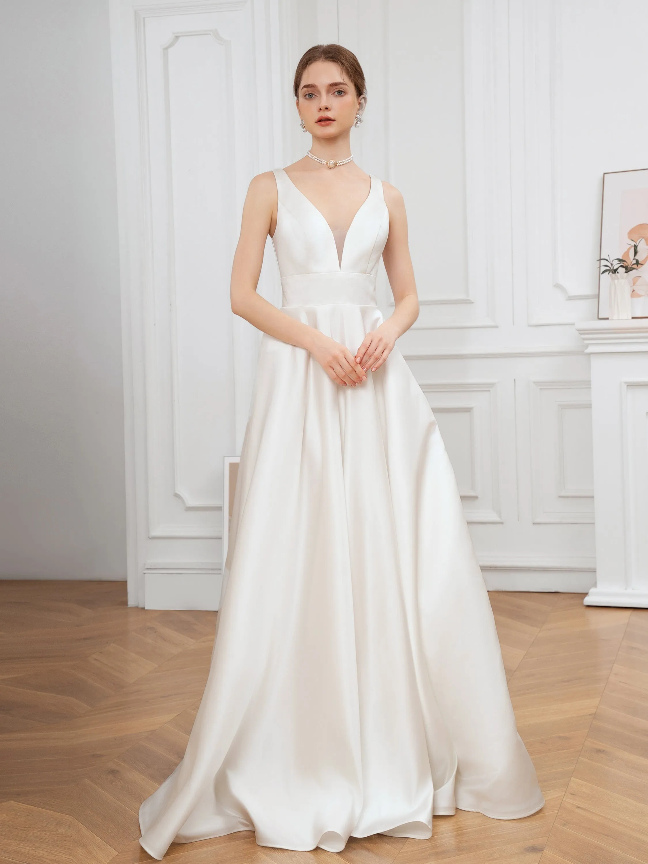 Elegant V-Neck Wedding Dress - Stylish Sleeveless, Flattering A-line, Floor-Sweeping Length, Exquisite Formal Style, Chic V-Neckline - Perfect for Wedding Party Occasions, Designed for Womens Special Moments