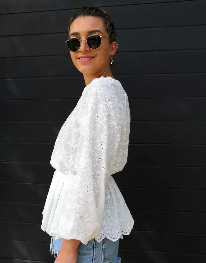 Hilary Top Sewing Pattern, Tessuti