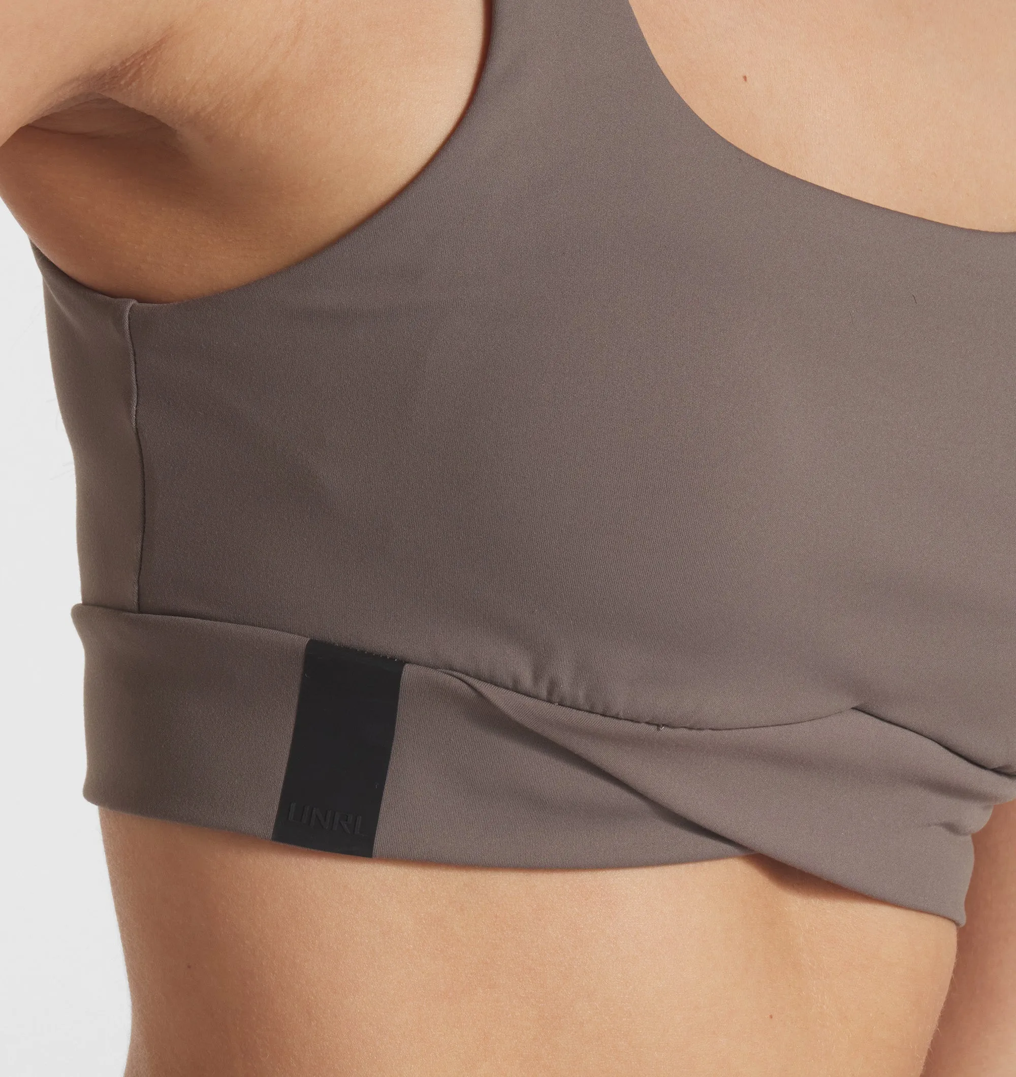 Performa Longline Bra