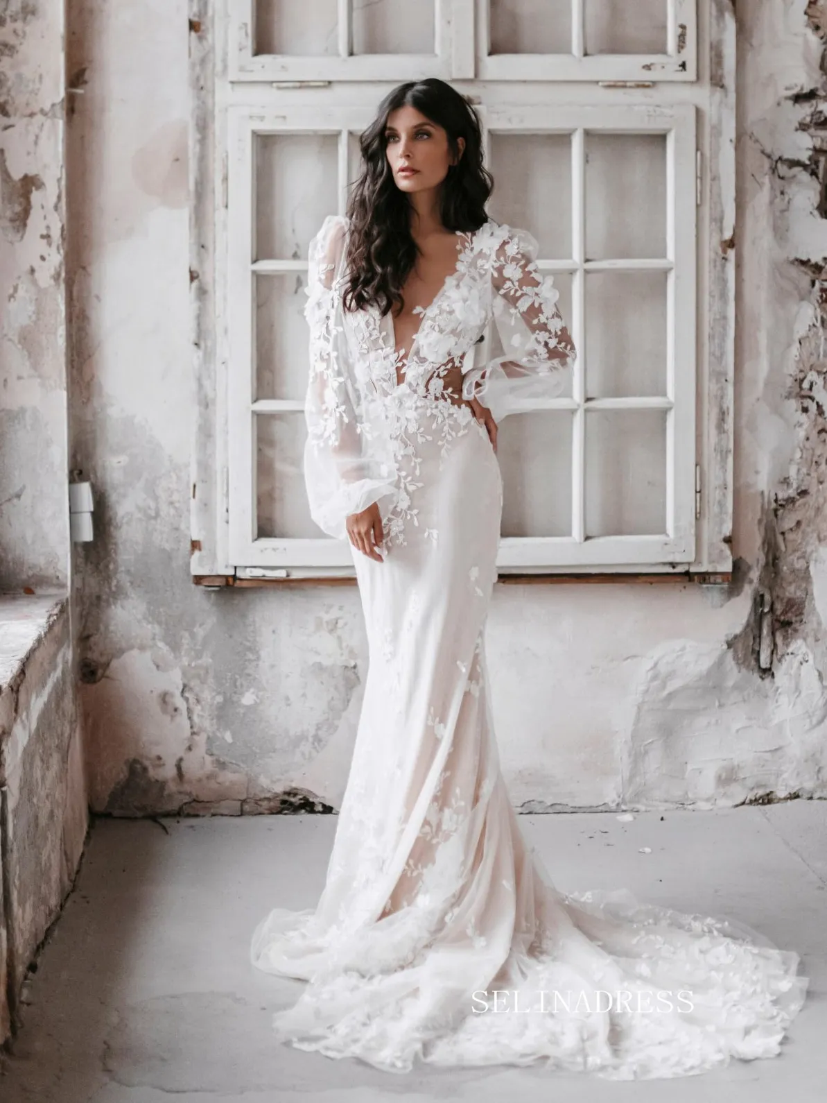 Romantic Beach Wedding Dress Bridal Lace Applique Tulle Long Sleeves Bride Dresses Wedding Gowns ASK003