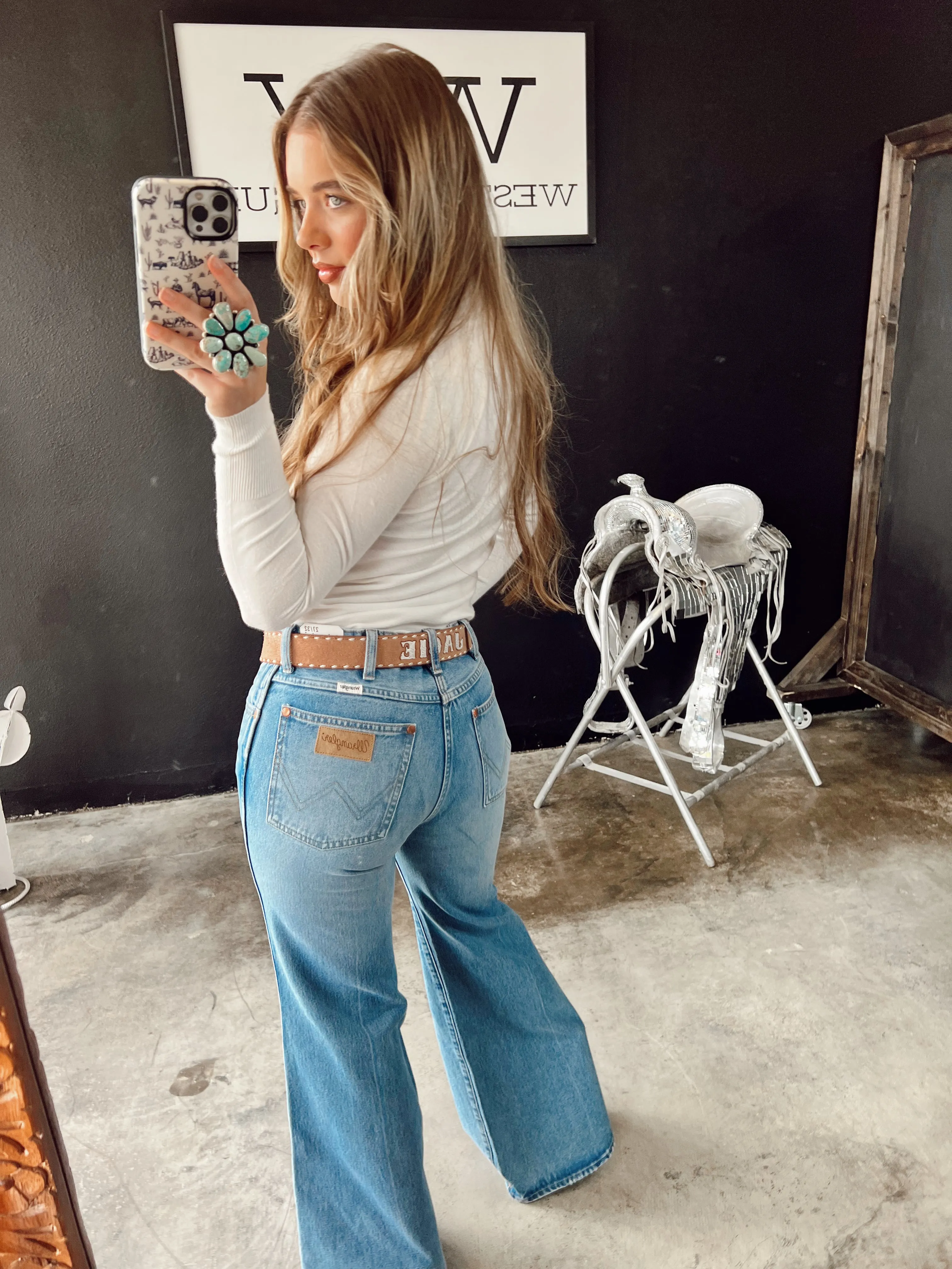 Stylish Wrangler Wanderer 622 Mermaid Flares in Size 26 and 30