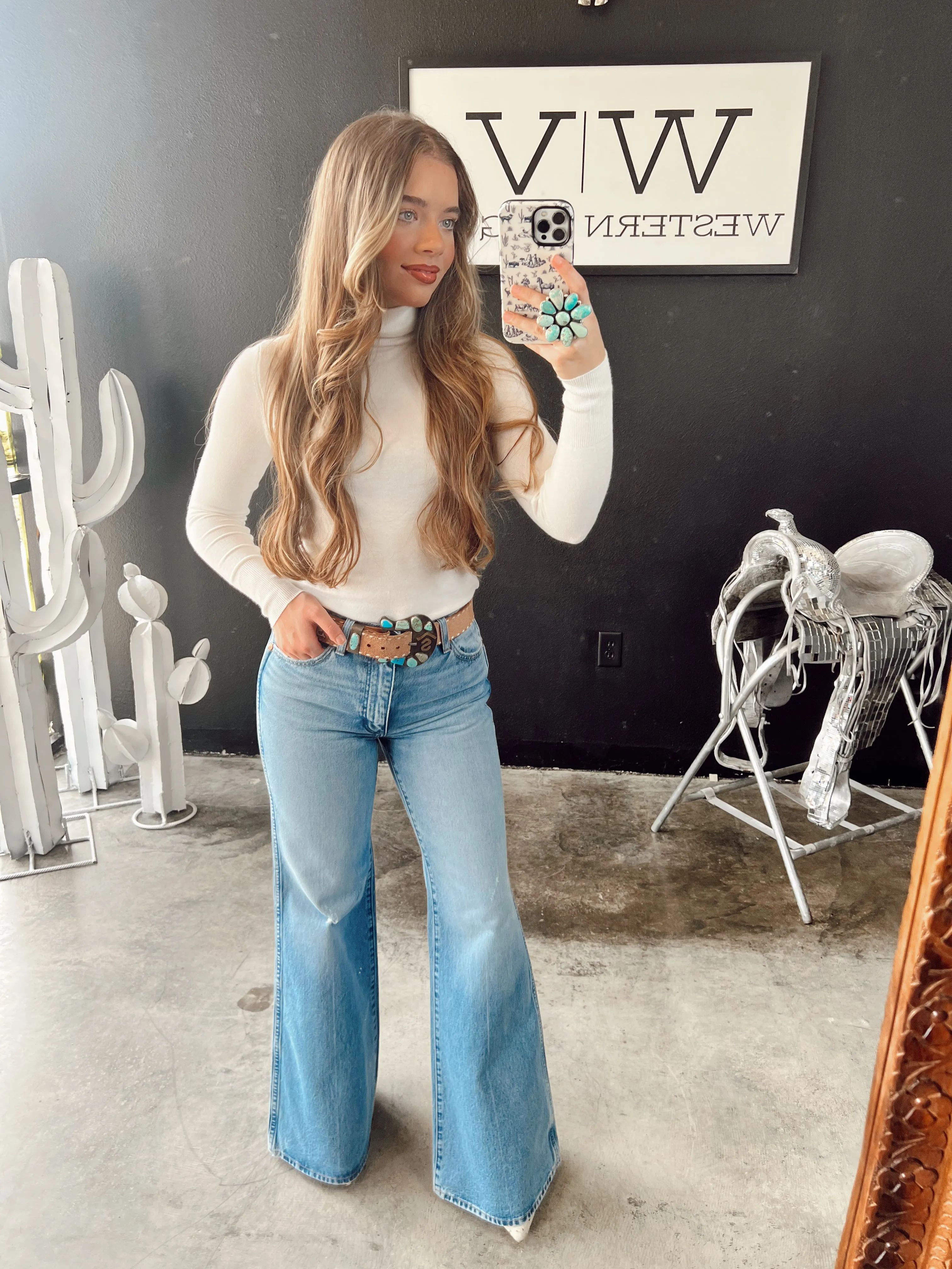 Stylish Wrangler Wanderer 622 Mermaid Flares in Size 26 and 30