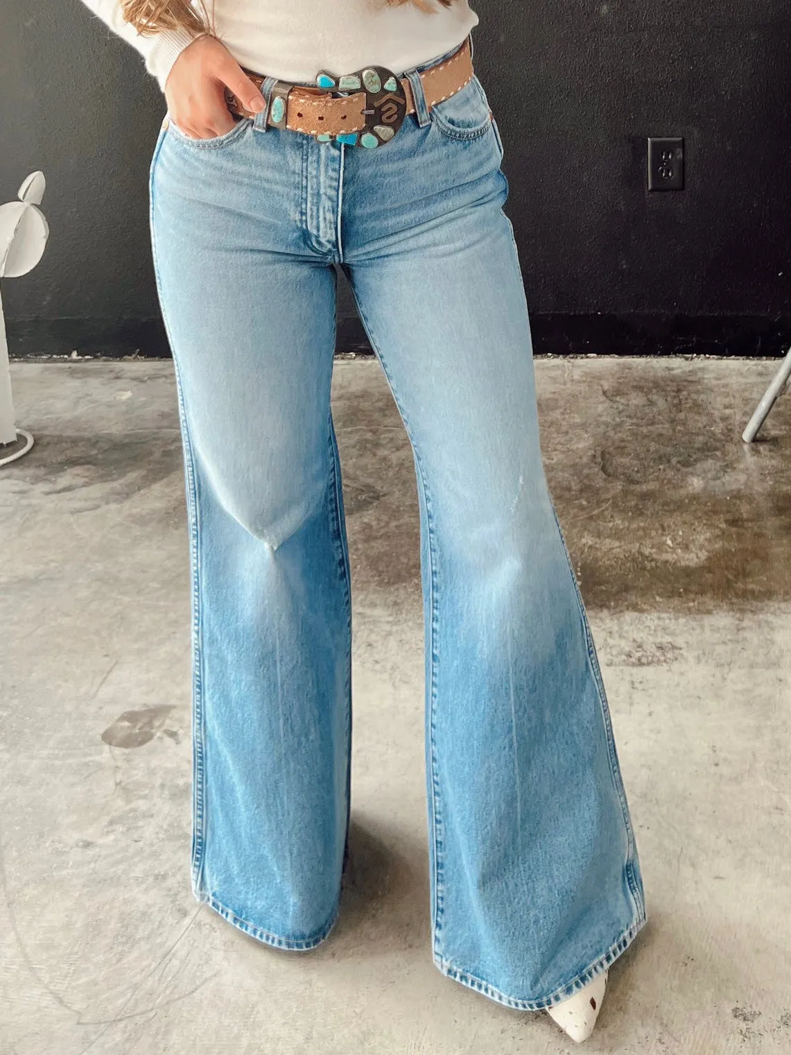Stylish Wrangler Wanderer 622 Mermaid Flares in Size 26 and 30
